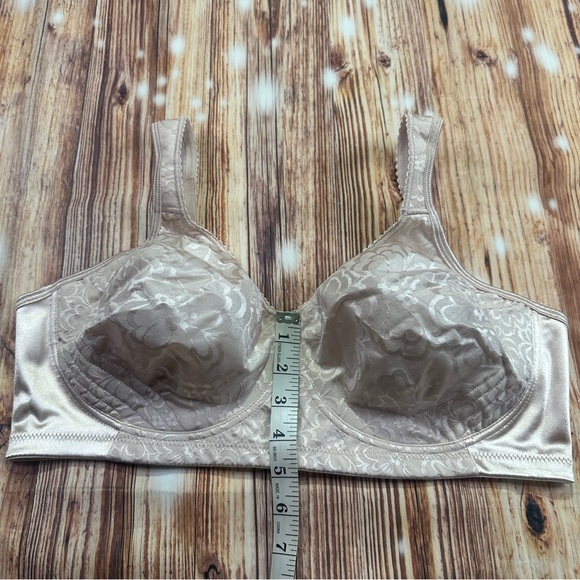 Playtex 18 Hour Bra Wirefree Ultimate Lift & Support Nude Comfort Size 42D - Picture 8 of 15